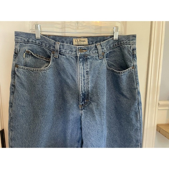LL Bean Jeans Mens 37x30 Blue Denim Relaxed Fit Flannel Lined Medium Wash Pants - Picture 3 of 11